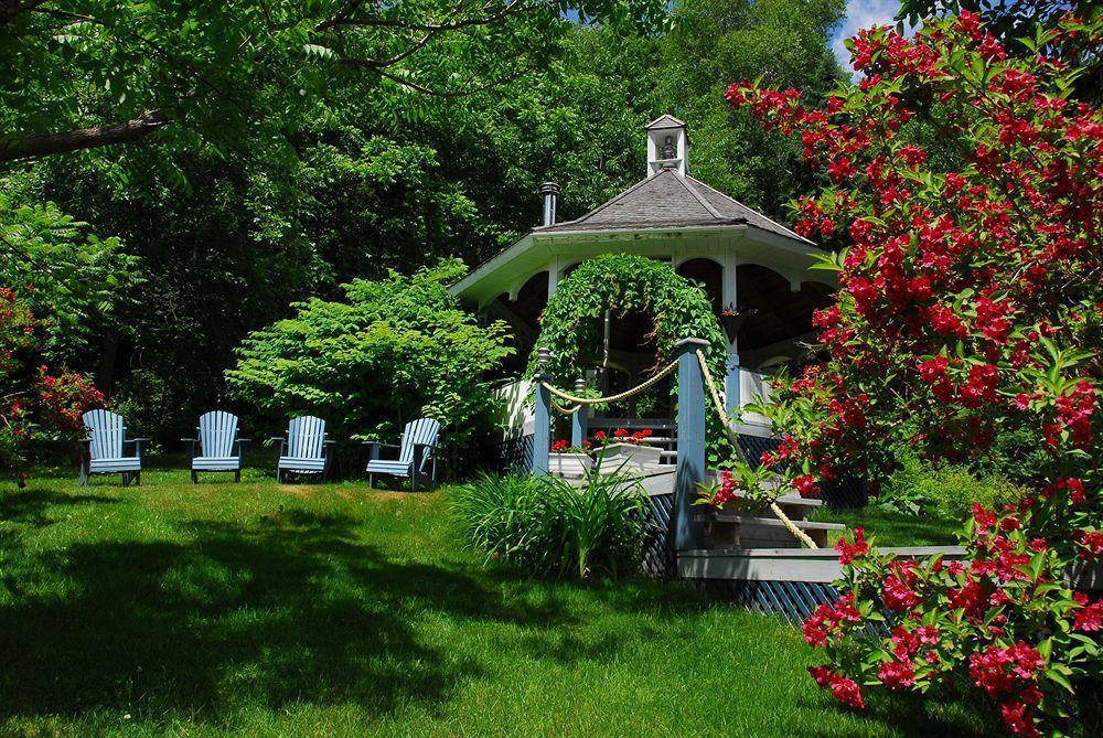 Auberge La Maison Sous Les Pins Hotel Saint-Joseph-de-la-Rive Kültér fotó